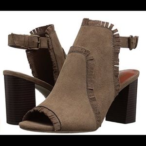 ‼️ SALE ‼️ NEW IN BOX MIA Urban Ankle Bootie